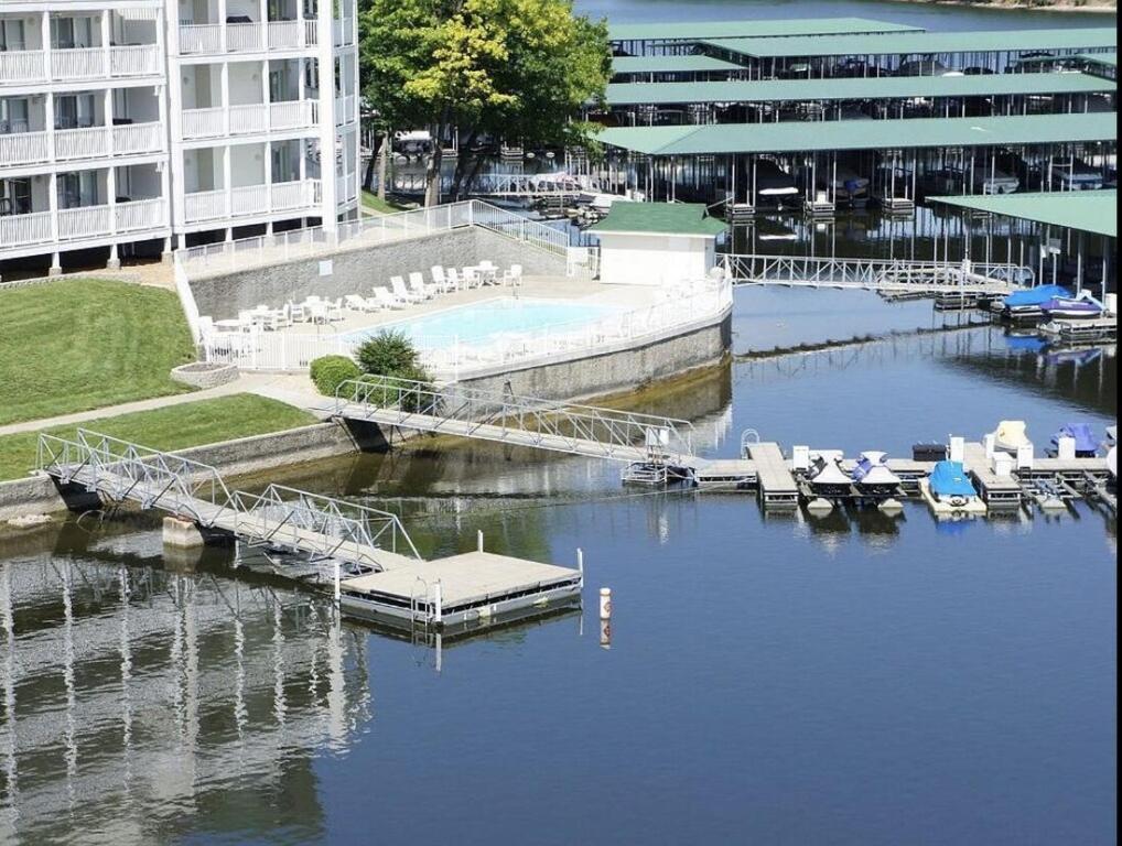 Family Fun Lakefront Condo At Parkview Bay Osage Beach Exterior foto
